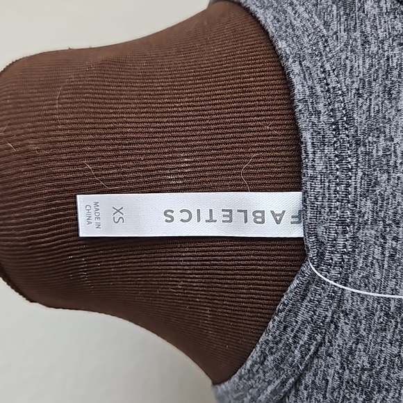 Fabletics - Size XS - Gray tank top - Picture 5 of 5